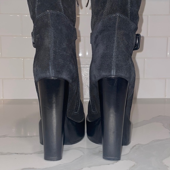 BALENCIAGA BLACK SUEDE BOOTS MADE IN ITALY SIZE 37 (7 US) - Picture 6 of 17